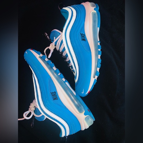 Nike Air Max - Picture 2 of 5